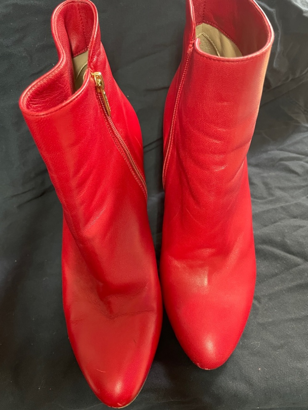 Le Silla
Leather ankle Red boots Le Silla,